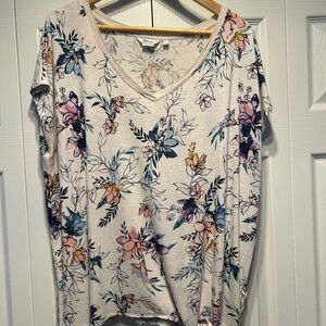 Multicolor Floral V-Neck Top